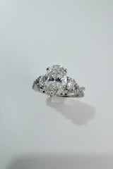 14K White Gold 2.50 CTTW Oval Lab-Grown Diamond Ring