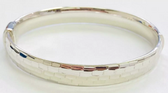 Sterling Silver Diamond-Cut Mosaic Polished Solid Bangle