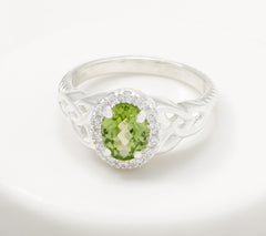 Anillo de halo con nudo de la trinidad de plata esterlina y peridoto de JMH Jewellery, talla 10
