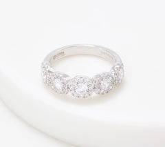 Anillo de plata de ley Diamonique con 5 piedras de corte redondo y halo, talla 5