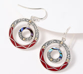 Aretes redondos de mosaico de abulón y coral, de 1 pulgada, elaborados artesanalmente en plata de ley con detalles de 18 quilates.