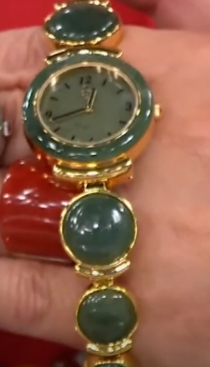 Jade of Yesteryear Goldtone Graduated Green Jade Bracelet Watch, 6-1/2" to 8"