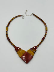 Collar babero Jay King de plata de ley con cuentas de madera petrificada multicolor de 45 cm