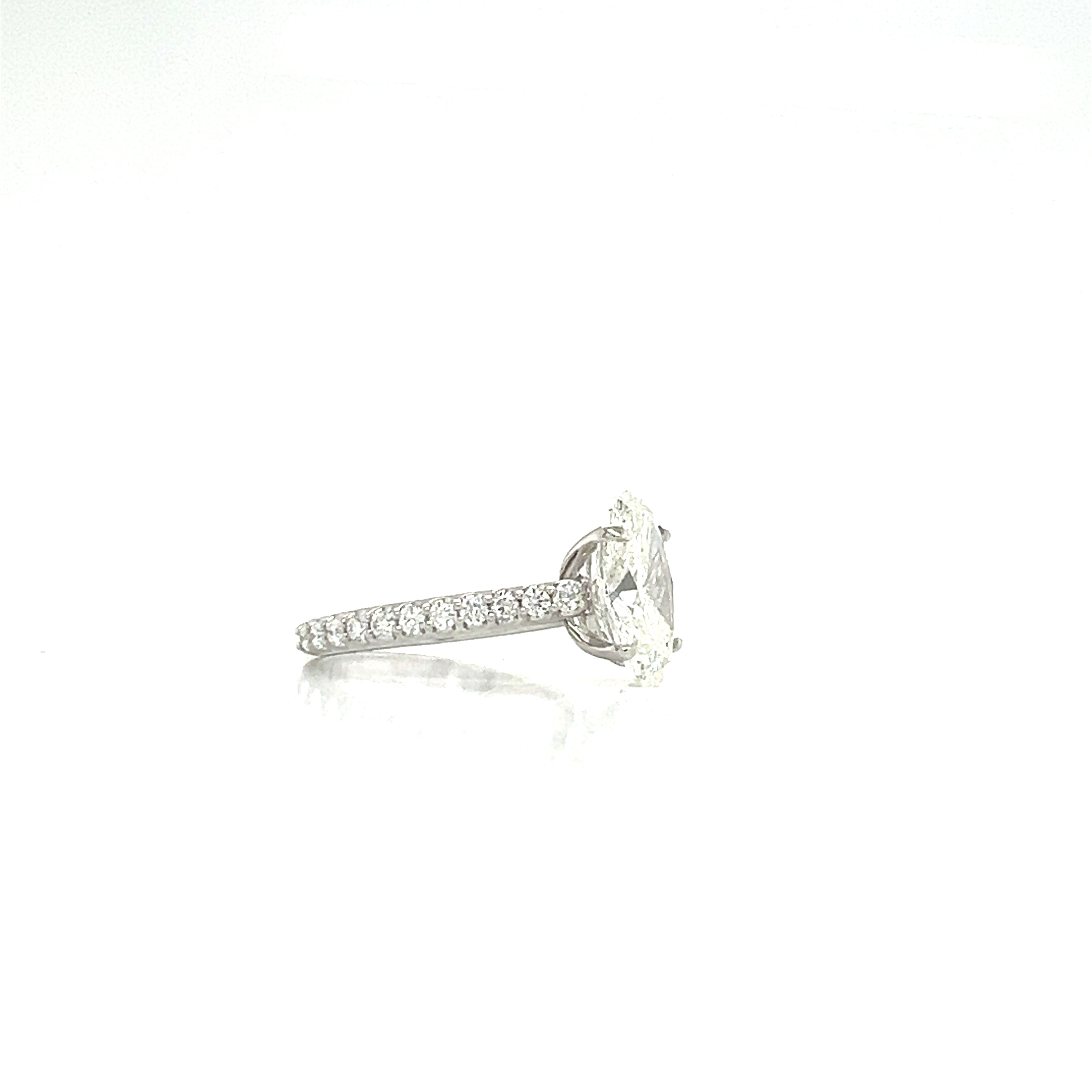 14KW 3.50cttw Lab-Grown Diamond Oval Ring - 3.00ct F/VS1 IGI Certified