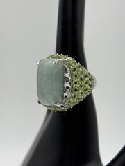 Jade of Yesteryear Sterling Silver Cabochon Jade  & Peridot Accent Ring, Size 6
