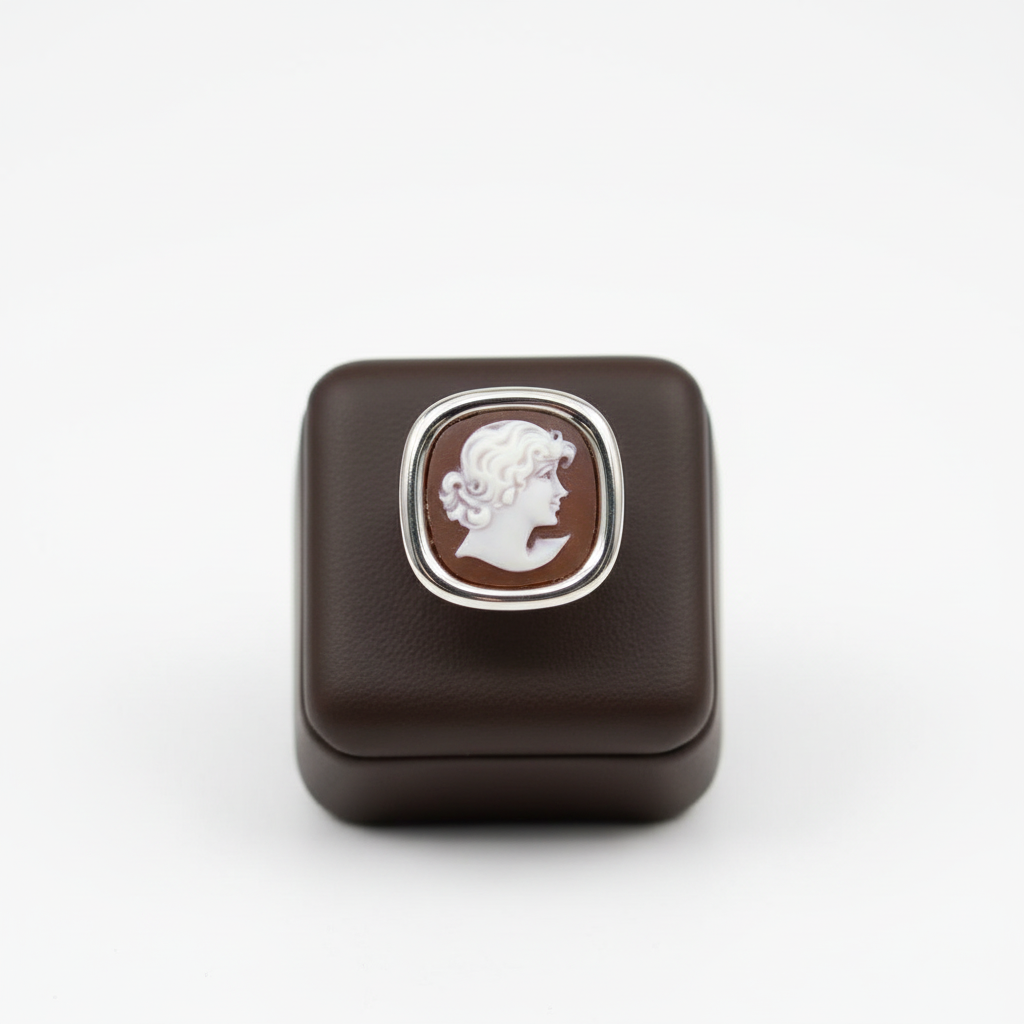 Cameo Italiano Classica Collection Hand-Carved Cameo Ring, Size 8