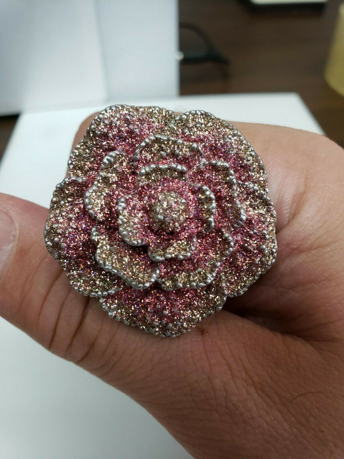 Kmo Paris Sparkly Cocktail Rose-Design Ring Size 5 (372808855392)