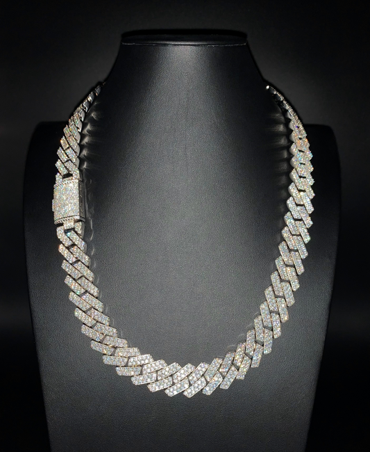 24" 430g 37cttw 18mm Moissanite Cuban Link Chain in 925 Sterling Silver