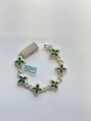 98753 - Clover 18mm 7” silver moissanite 20cttw ($3500) green