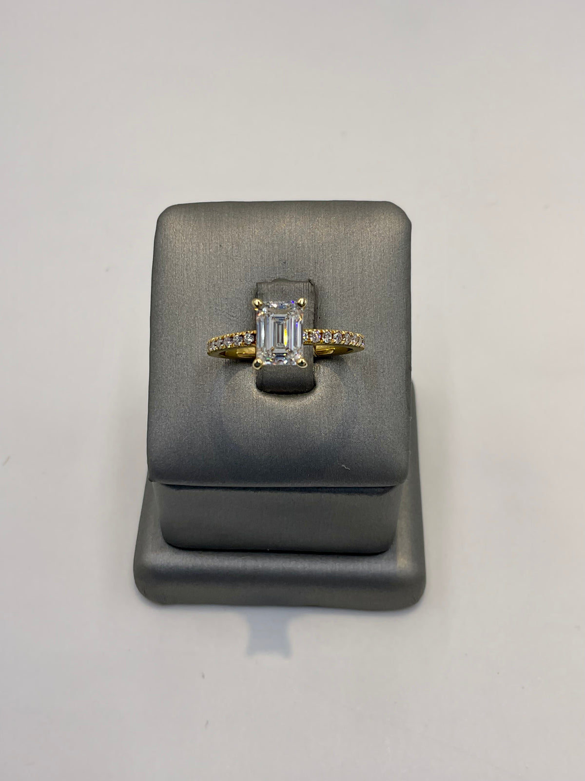 22. 99172 -14KY Lab Emerald Ring cntr 1.52ct E-VS1 est 2.00cttw ($4500) (White also available ) | 14k Yellow Gold
