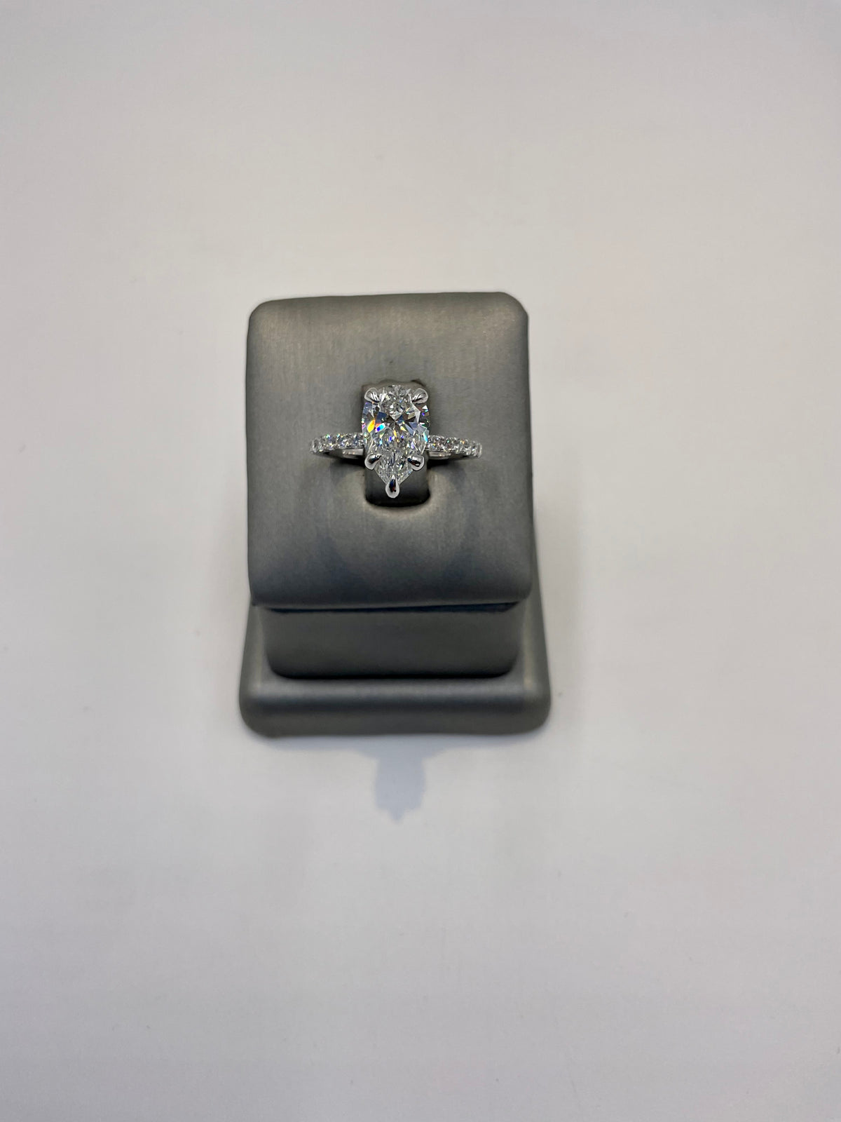 25. 99675 14KW Lab Pear Ring cntr 1.96ct E-VVS2 est 2.50cttw ($4995) (yellow available) | 14k White Gold