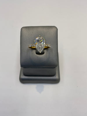 26. 99462 14KY Lab Pear Ring cntr 3.09ct E-VVS2 est 3.75cttw ($7250) (white available) | 14k Yellow Gold