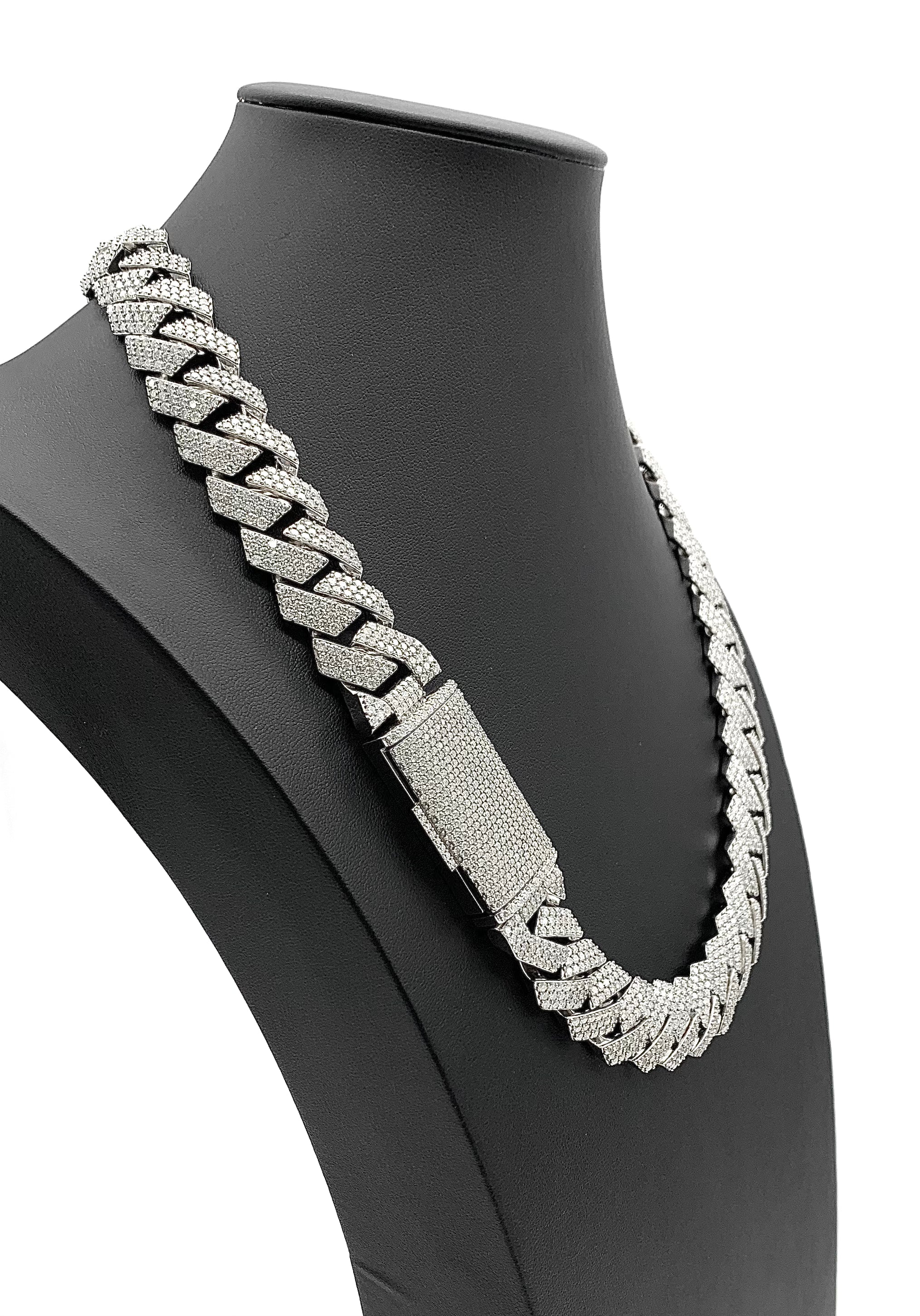 💎 20mm Moissanite Cuban Link Chain – 24″ | 925 Sterling Silver, VVS DEF Stones 💎