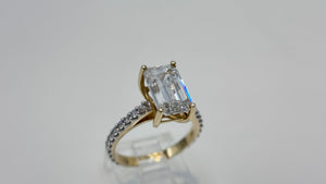 14K Yellow Gold 4.5cttw Lab-Grown Diamond Ring