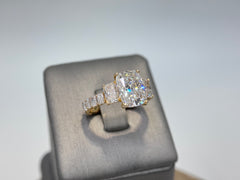 14K Yellow Gold 5cttw Cushion Lab-Grown Diamond Ring