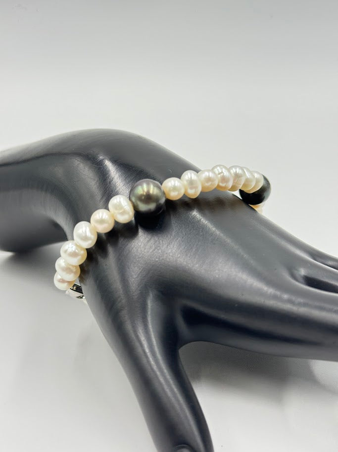 Imperial Pearls Sterling Peacock & White Cultured Pearl Station Bracelet. 6-3/4"