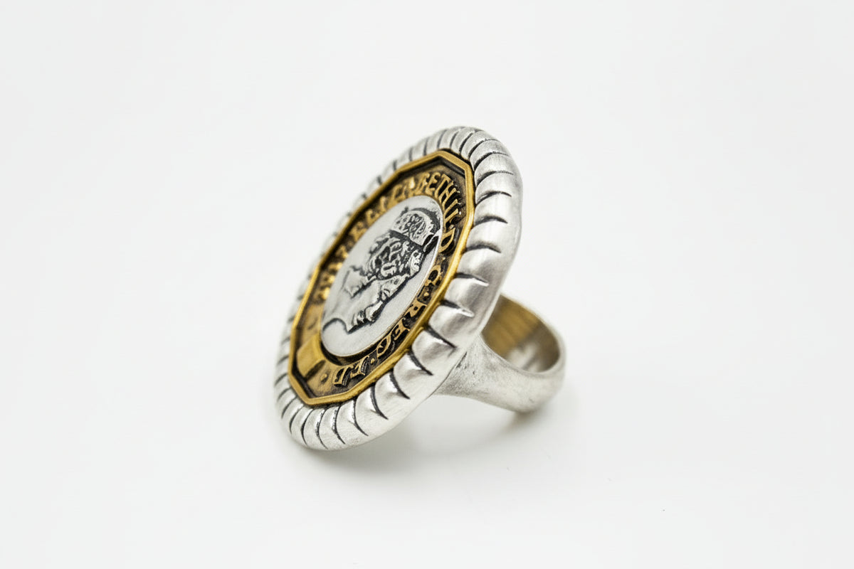 Patricia Nash Two-tone World Coin Pound Ring. Size 6