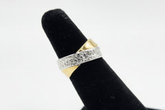 Michael Anthony Jewelry 10K Two-Tone Crossover Band Ring, Size 6
