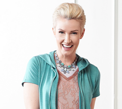 LOGO Links by Lori Goldstein Jordan Antiqued Silvertone Bib Necklace