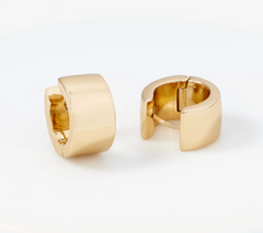 Vince Camuto Circle Huggie Gold Tone 1/2"Hoop Earrings
