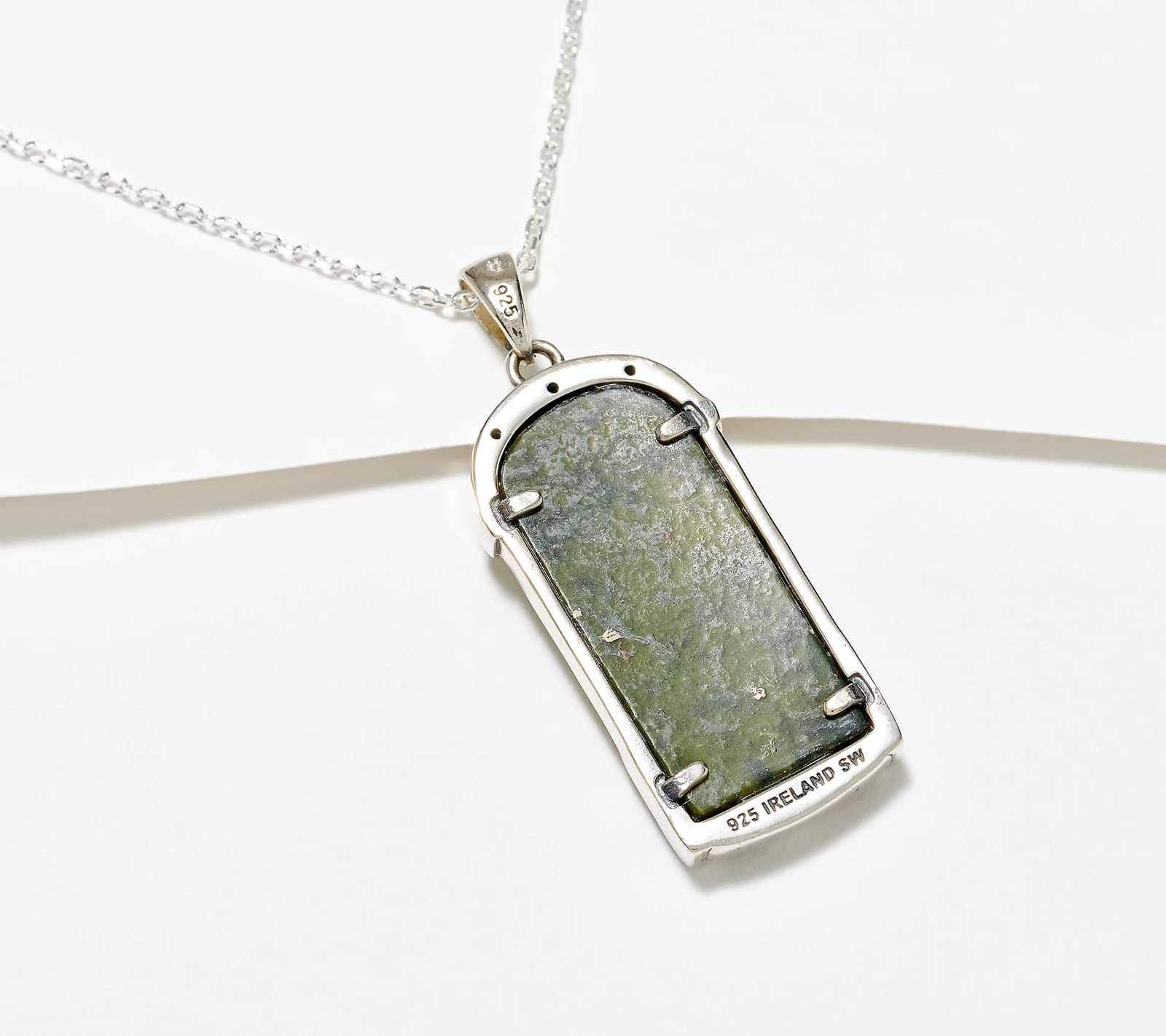 Colgante de puerta de plata esterlina con diseño de mármol de Connemara y diamonique