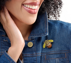 Joan Rivers Goldtone Acorn Bee Pin, 1"