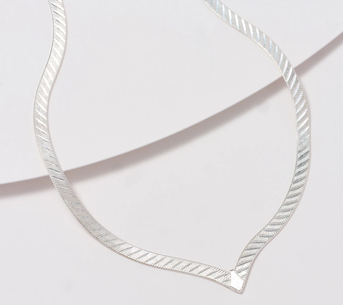 UltraFine 950 Silver V Shape Herringbone 18" Necklace