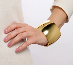 Carla Rockmore Collection Large Gold Bangle