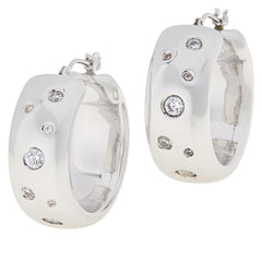 Aretes de aro Soave Oro de circonita cúbica electroformada de 14 quilates, color blanco