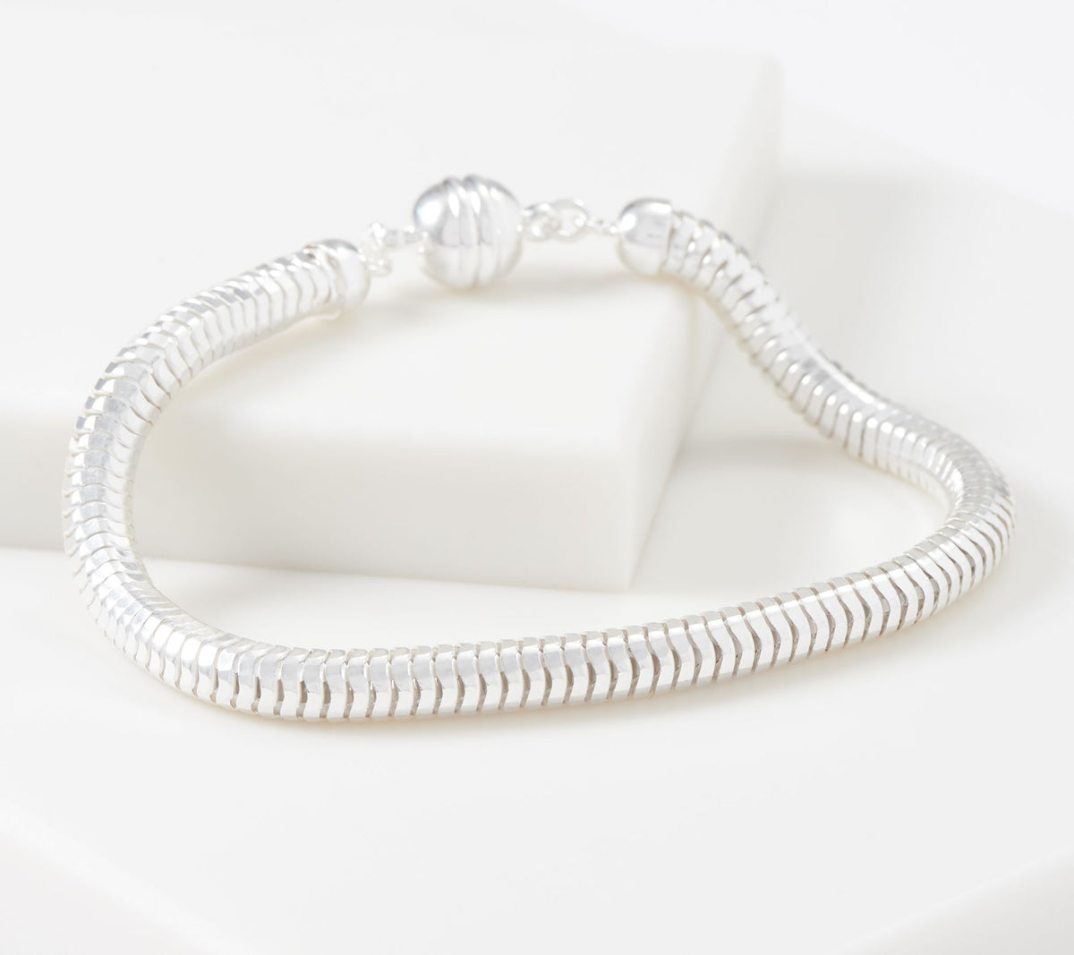 UltraFine Polished Chain Magnetic Clasp Bracelet, 6-3/4"