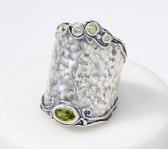 Or Paz Sterling Silver Bold Graduated Hammered Peridot Ring, Size 6