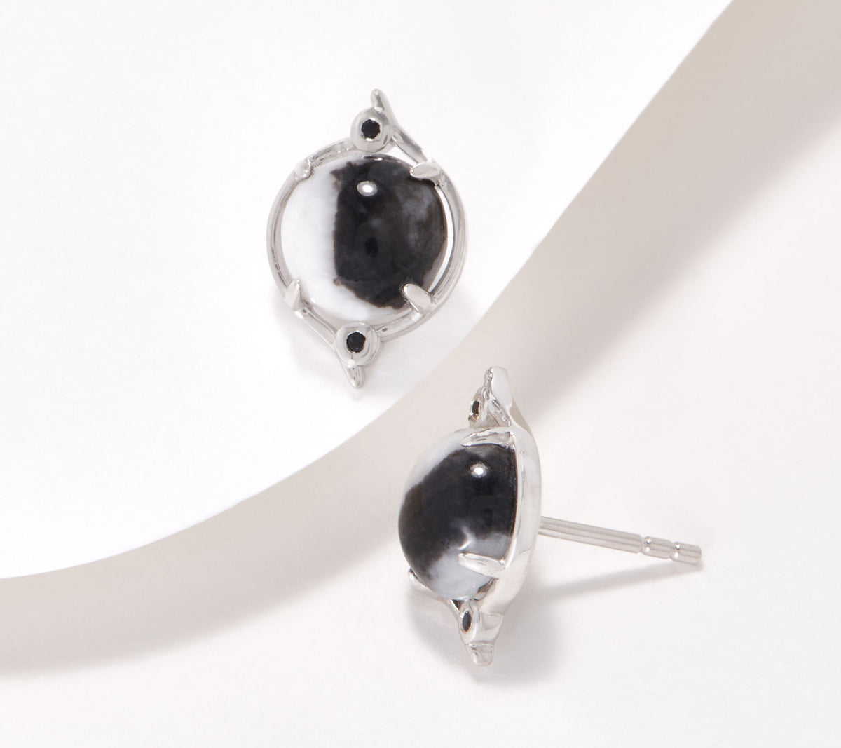 Generation Gems Sterling Silver Round white Buffalo Cabochon Stud Earrings