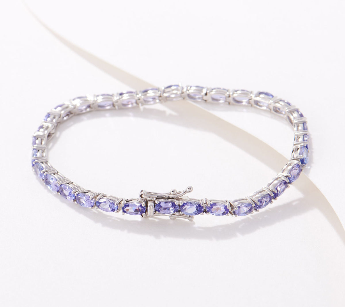 Pulsera de tenis Generation Gems de tanzanita de corte ovalado en plata de ley, 15,4 cm