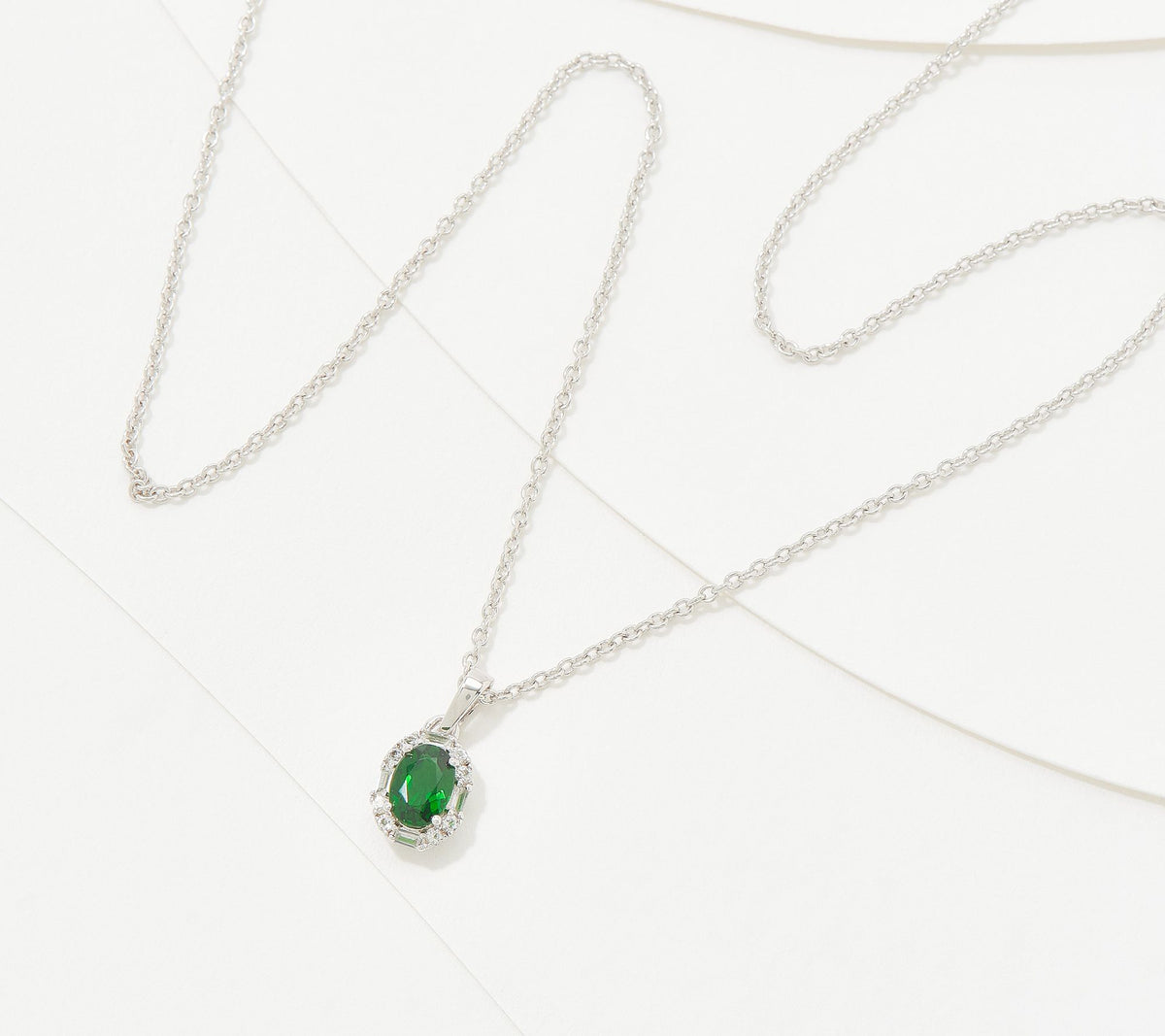 Generation Gems  Sterling Silver Exotic Chrome Diopside Oval Pendant, 18"
