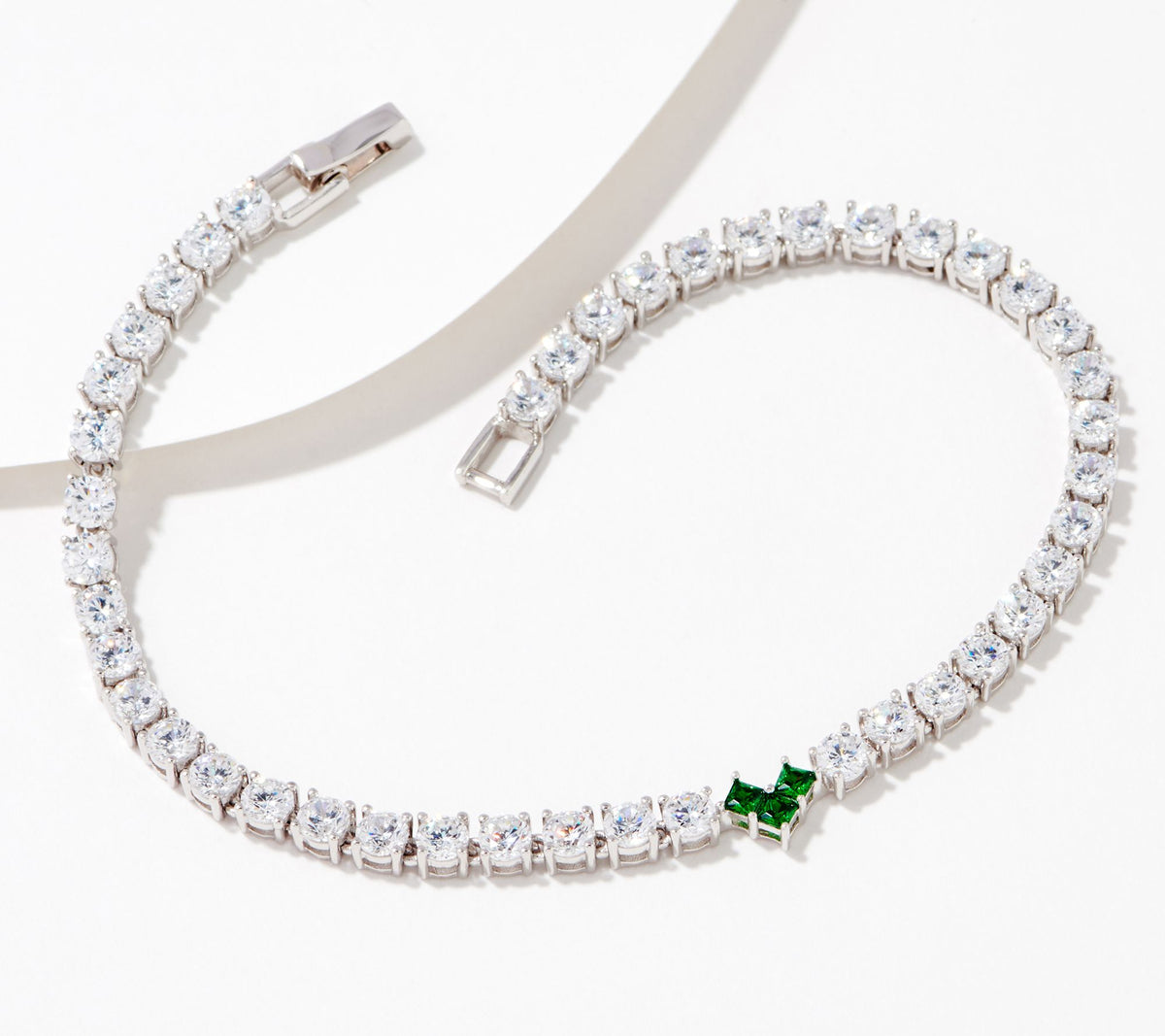 Pulsera de tenis de plata de ley con corazón verde de Diamonique, 18 cm
