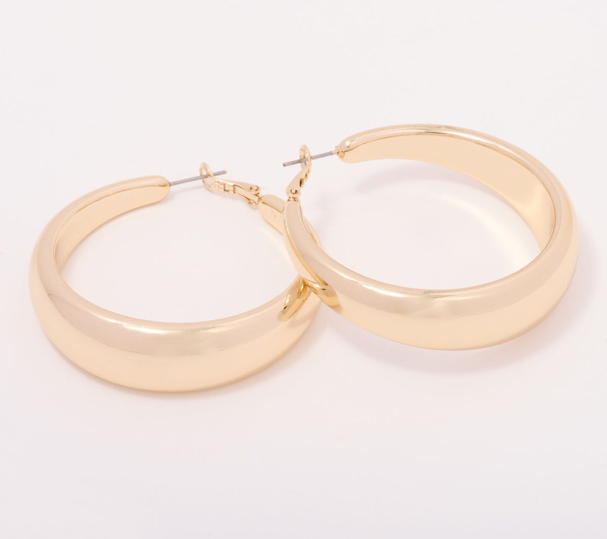 Aros cónicos en tono dorado llamativo Attitudes by Renee, 1-3/4"