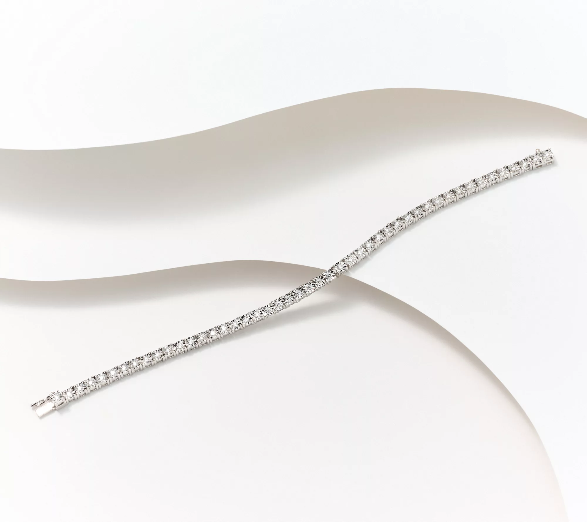 Fire Light Sterling Silver Lab Grown Diamond 1ct Tennis Bracelet,  Average