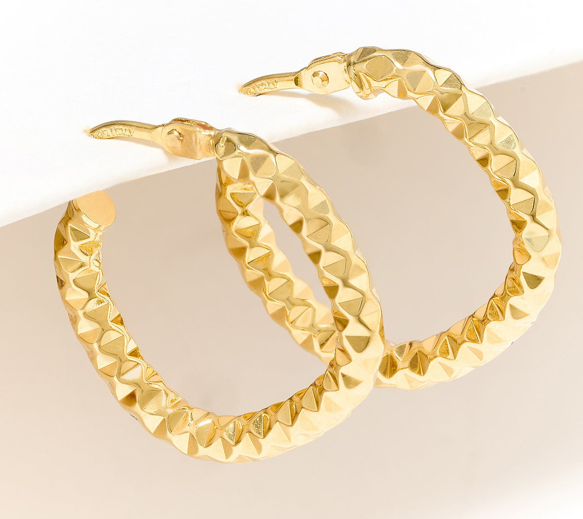 David Markstein 14K Gold Cushion Shaped 1/2" Hoop Earrings, Yellow