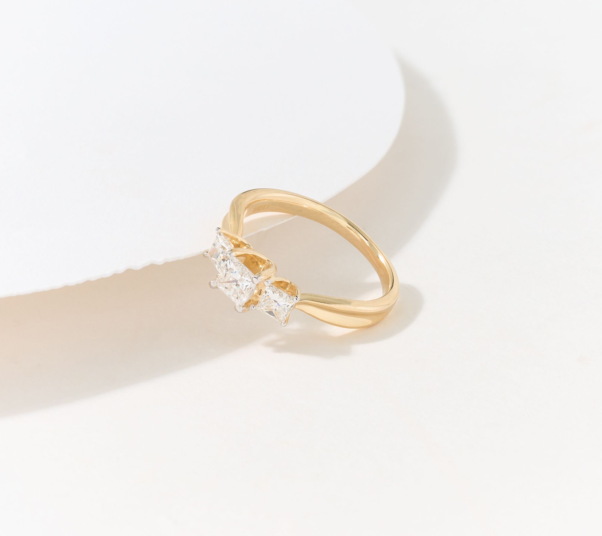 Fire Light 14K Yellow Gold Lab Grown Diamond Princess 1cttw Ring, Size 7