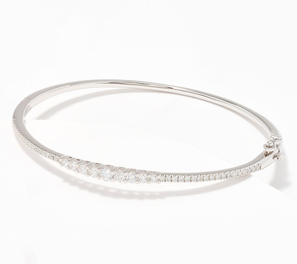 Fire Light Sterling Silver Lab Grown Diamond 1 cttw Graduating Bangle, 7-3/4"